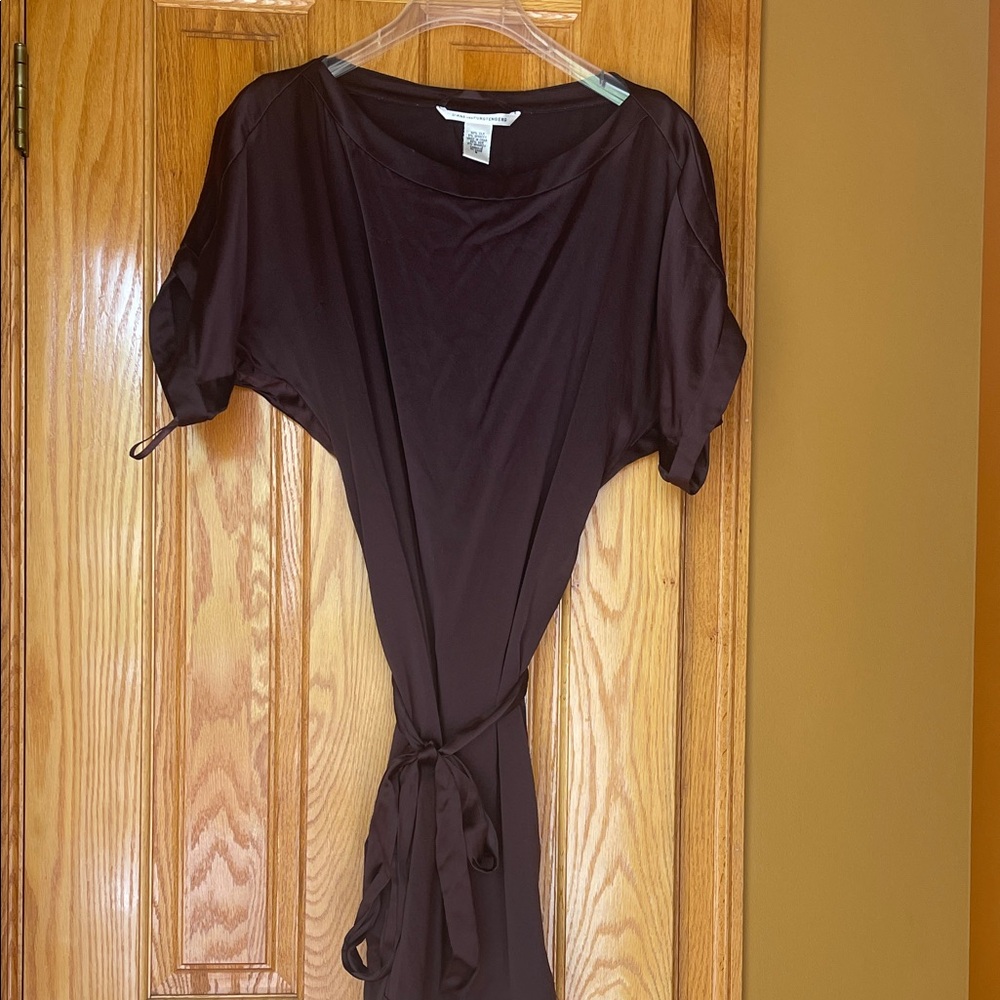 Diane Von Furstenberg Dark Brown Silk Short Sleeve Tie Detail Dress